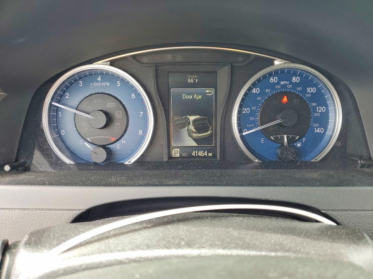 Toyota Camry Le