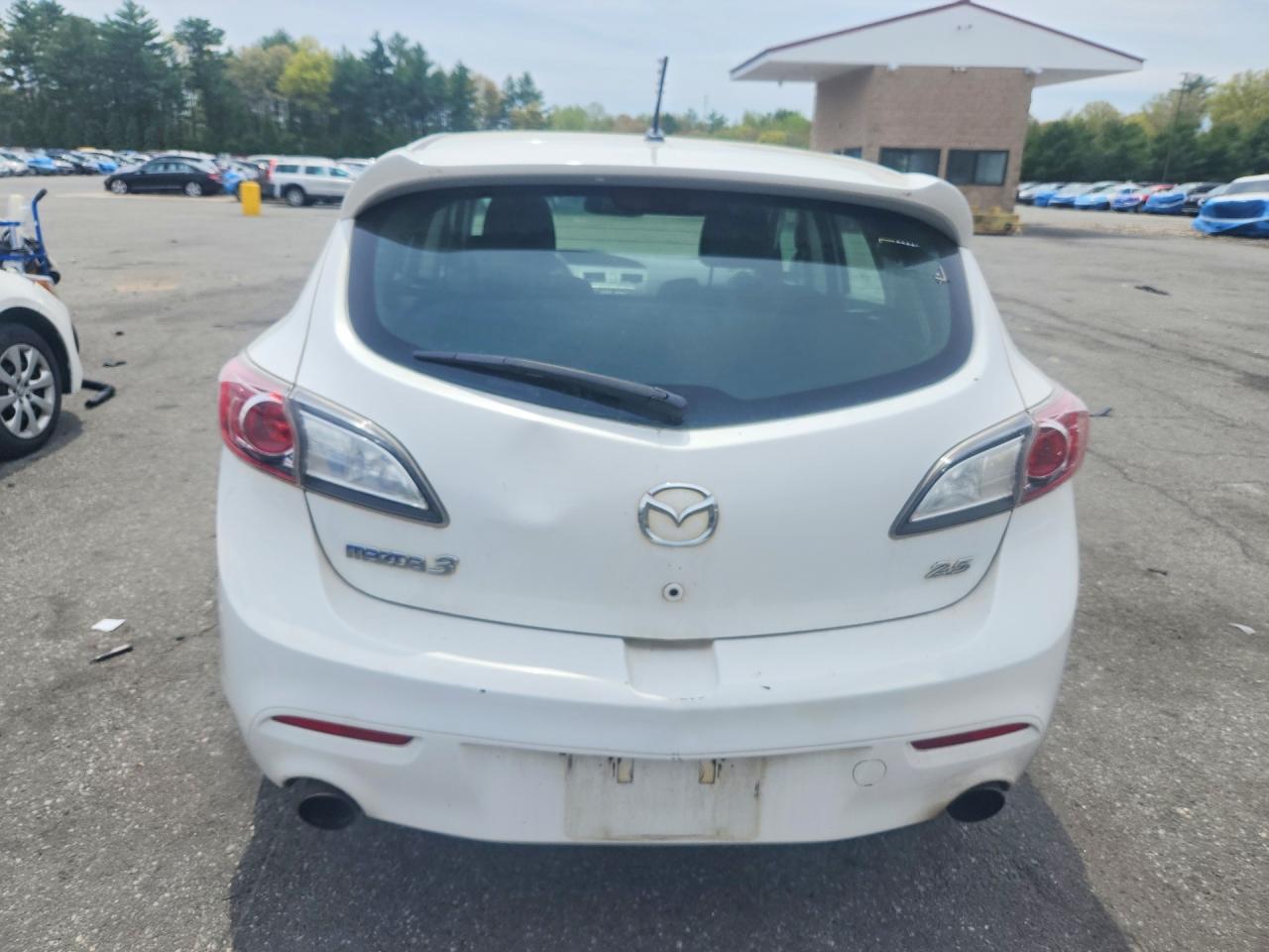 Mazda Mazda3 S