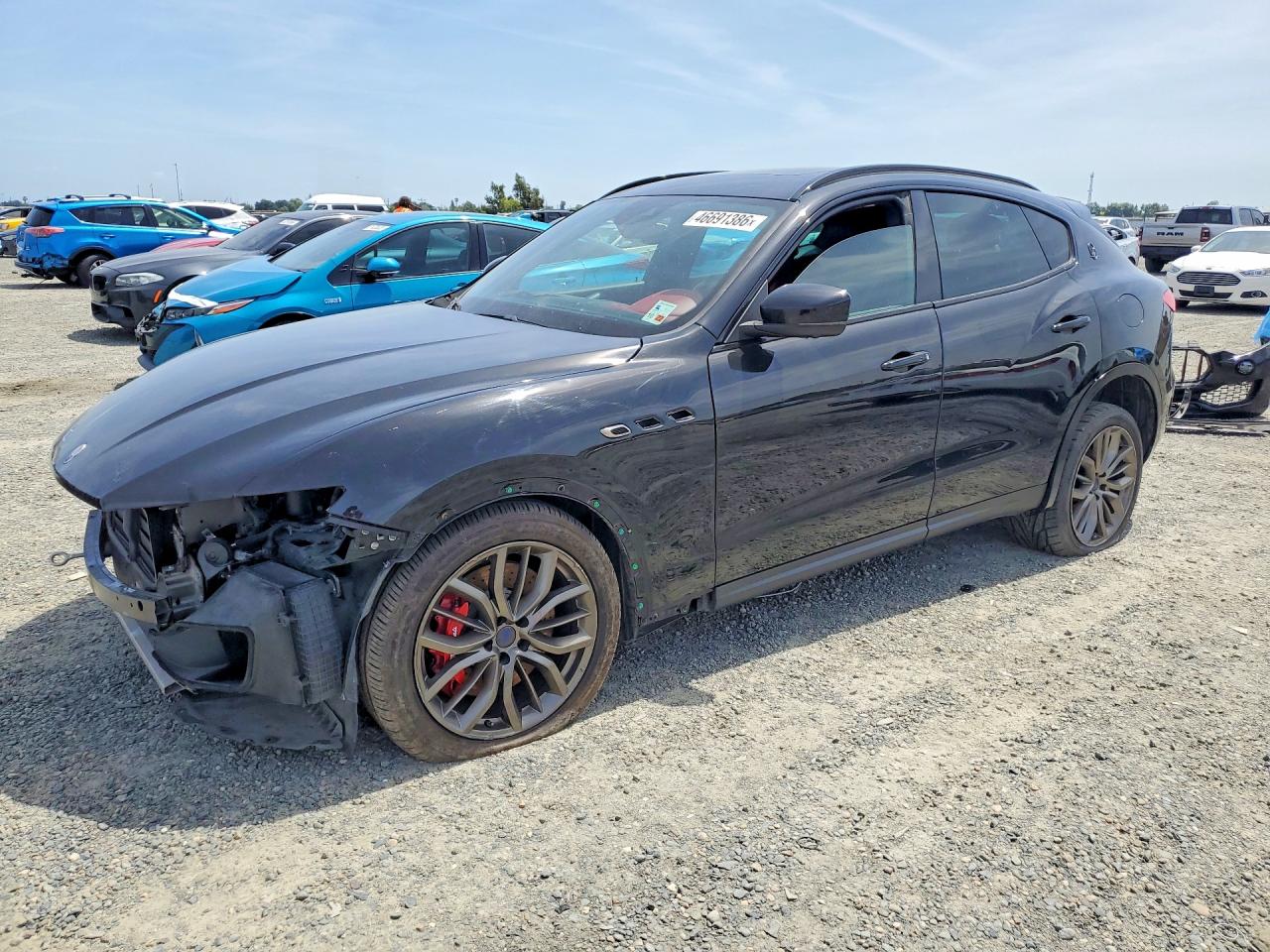 Salvage Maserati Levante Image