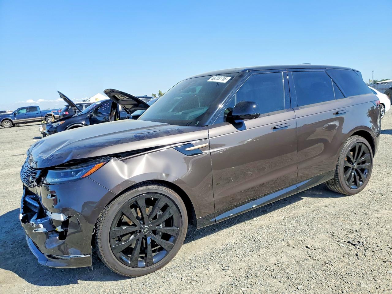 Salvage Land Rover Range Rover Image