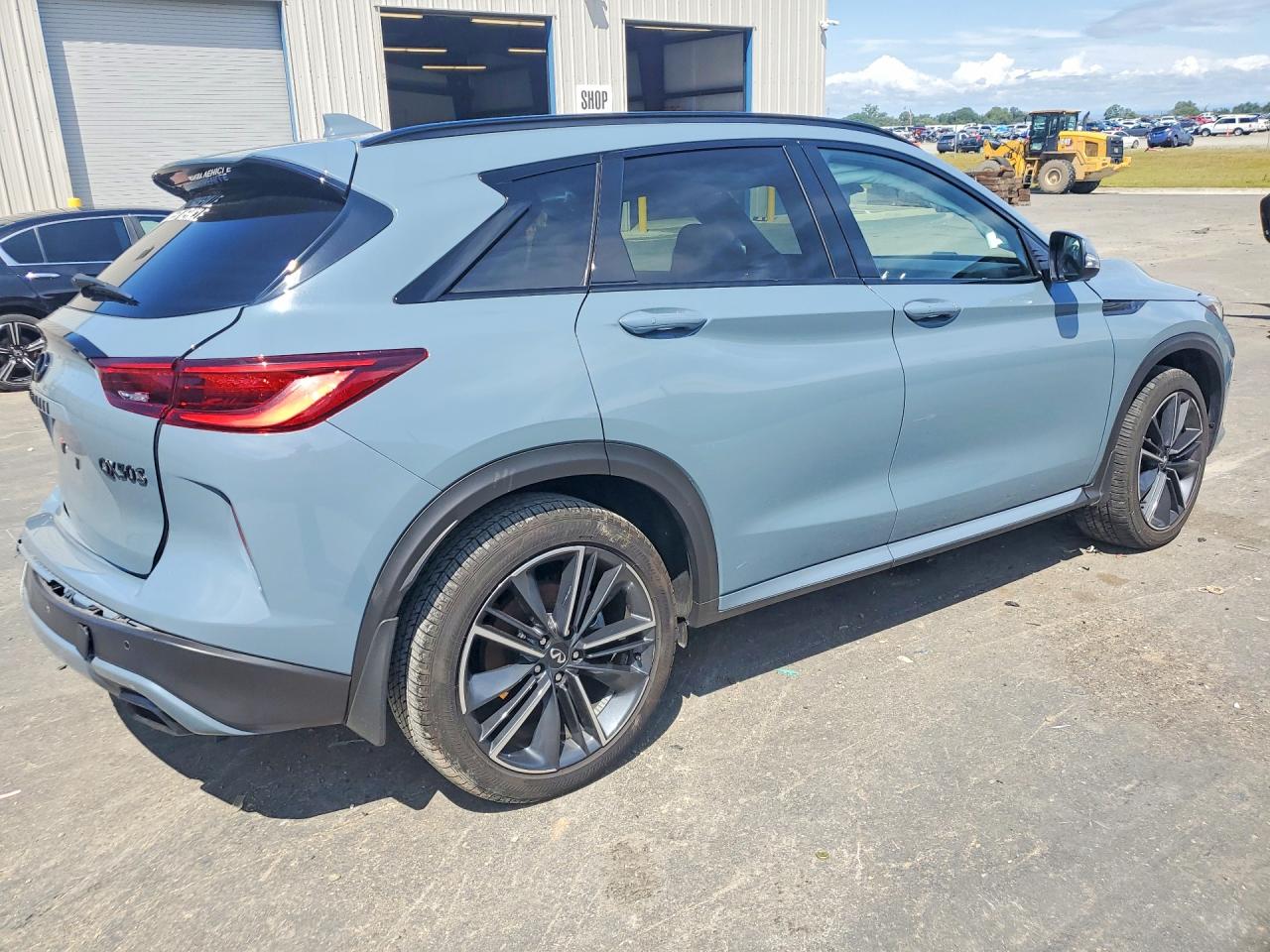 INFINITI Qx Sport