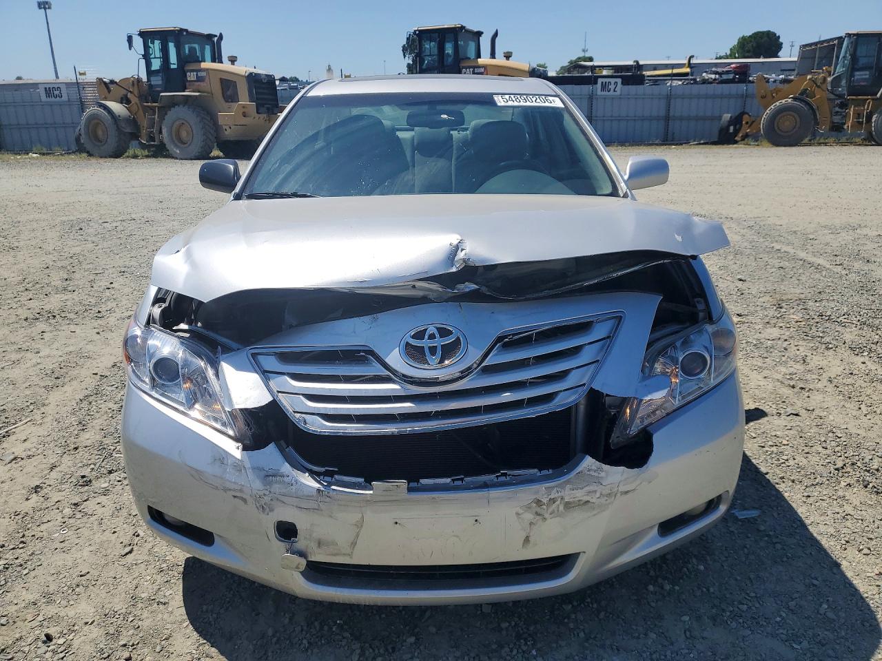 Toyota Camry Xle V6