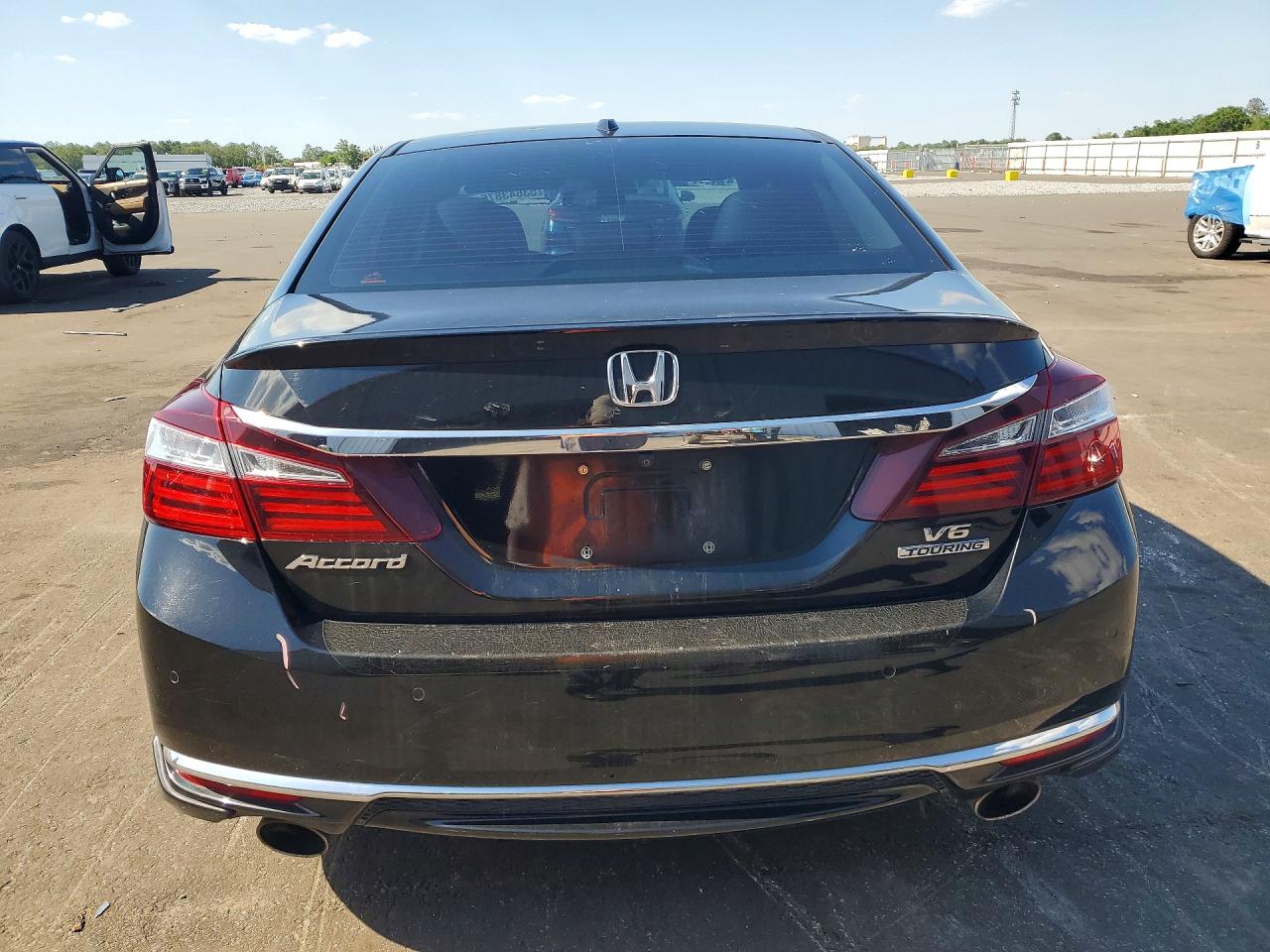 Honda Accord Touring