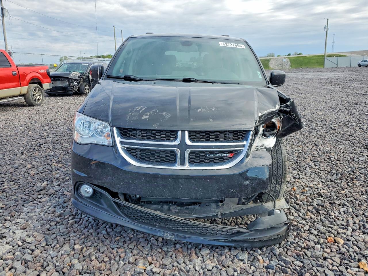 Dodge Caravan Sxt