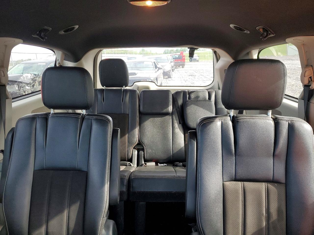 Dodge Caravan Sxt