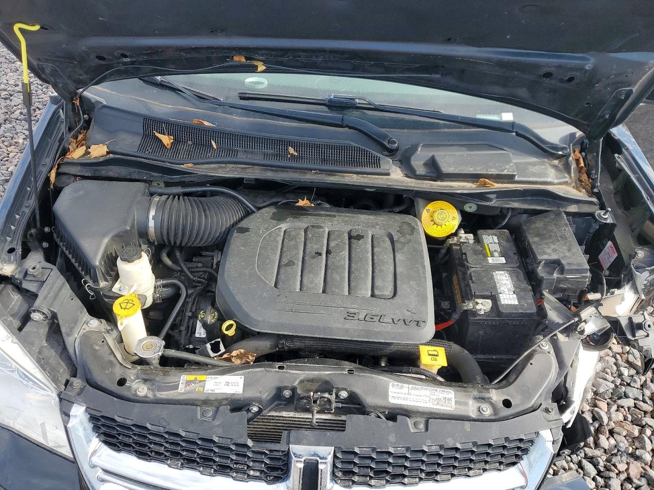 Dodge Caravan Sxt