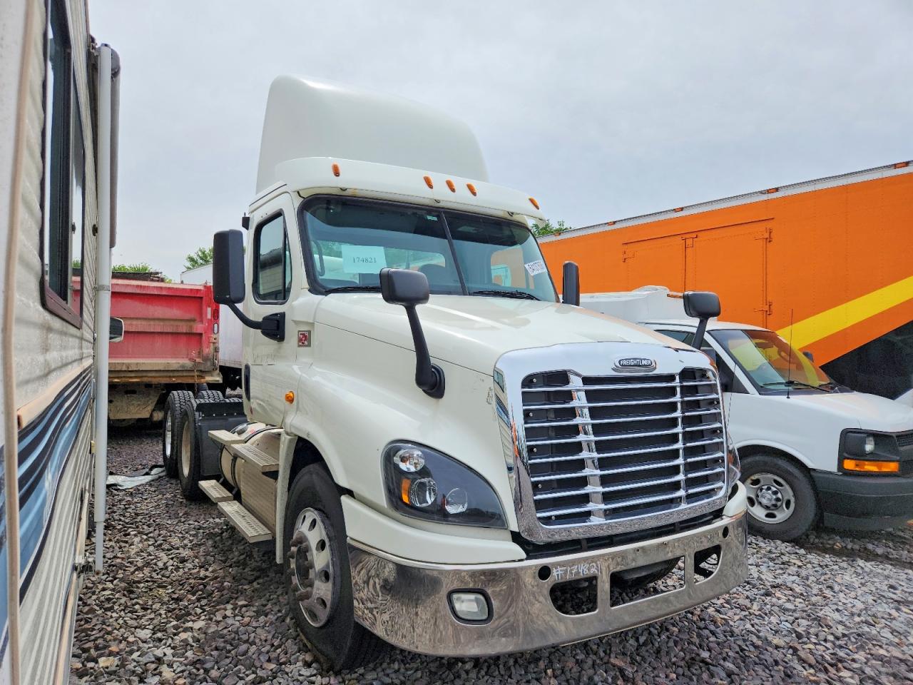Salvage Freightliner Cascadia 125 Image