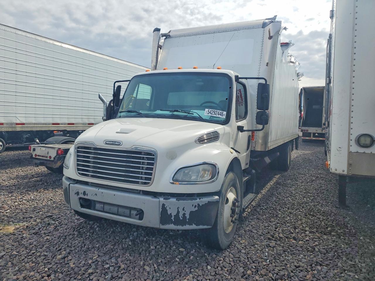 Salvage Freightliner M2 Image