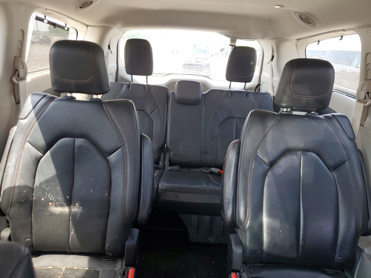 Chrysler Pacifica Touring L Plus