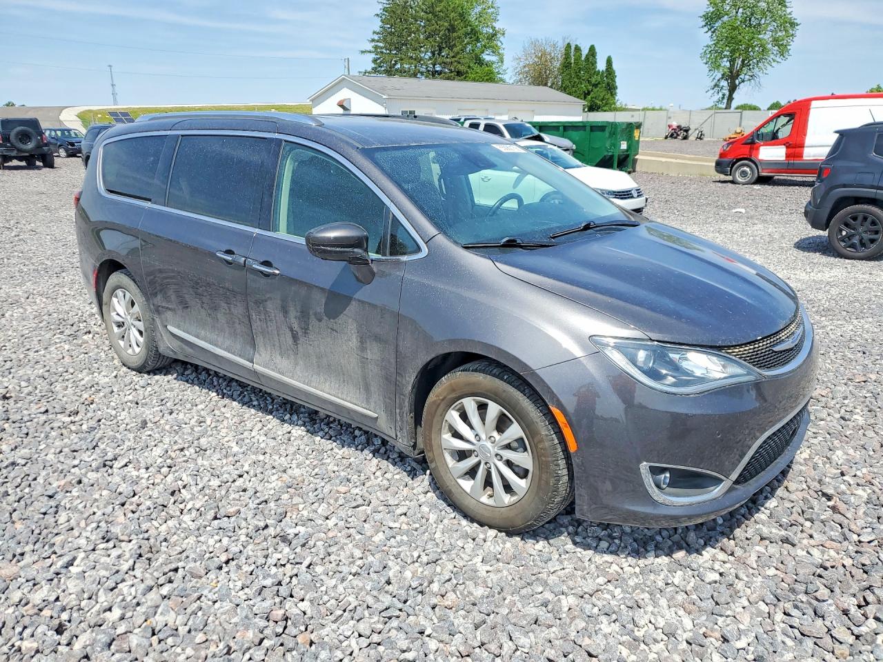 Chrysler Pacifica Touring L Plus
