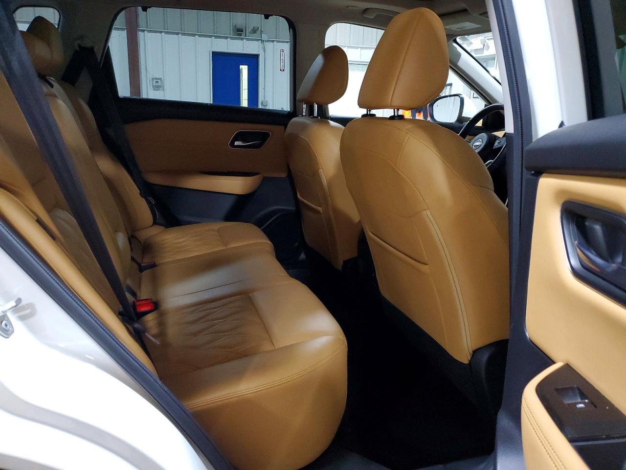 Nissan Rogue Platinum