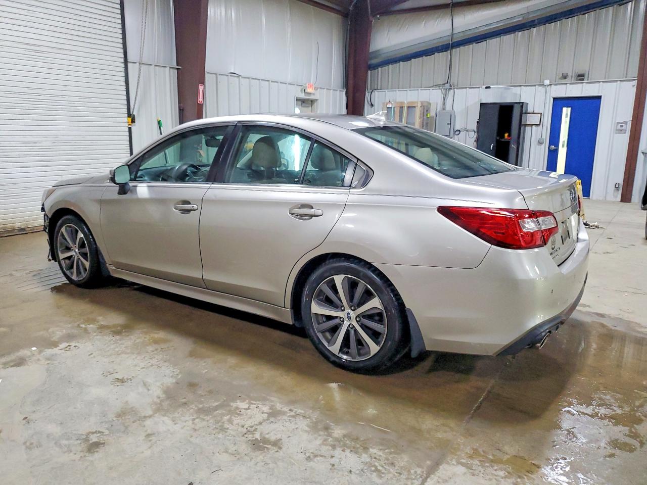 Subaru Legacy 3.6r Limited