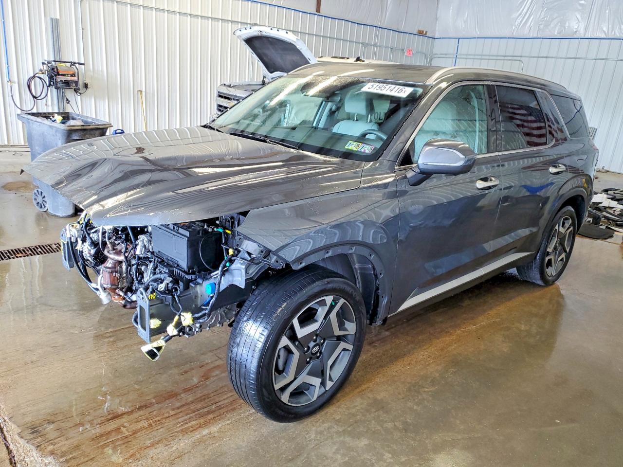 Salvage Hyundai PALISADE Image