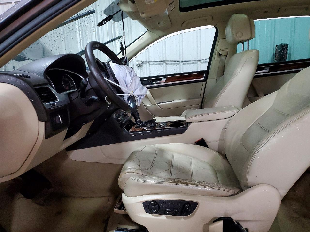 Volkswagen Touareg V6
