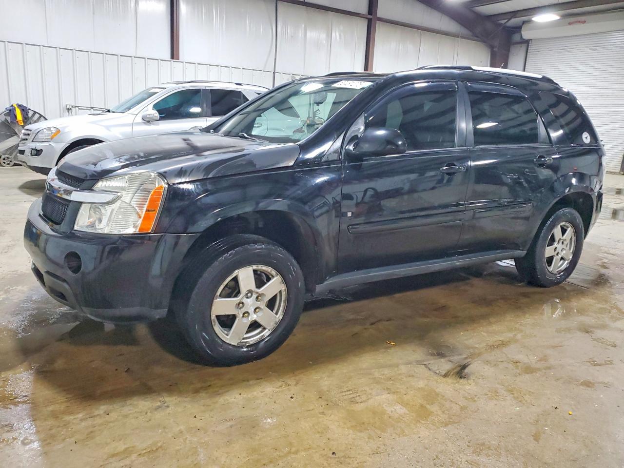 Salvage Chevrolet Equinox Image