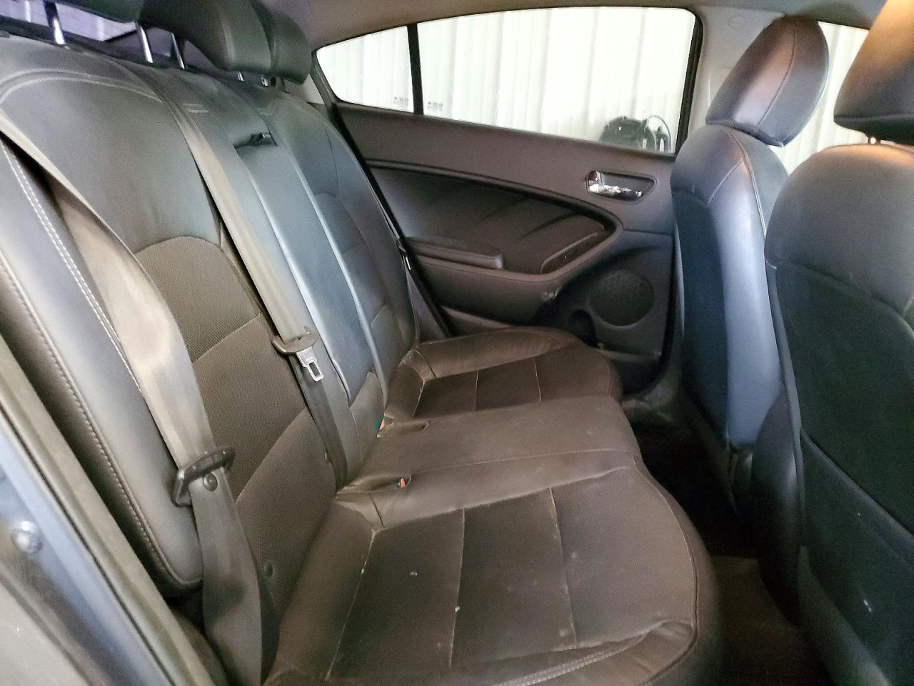 Kia Forte Ex