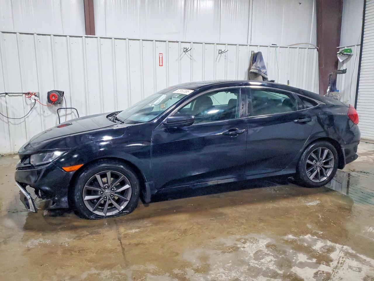 Salvage Honda Civic Image