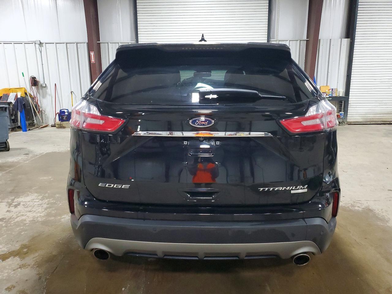 Ford Edge Titanium
