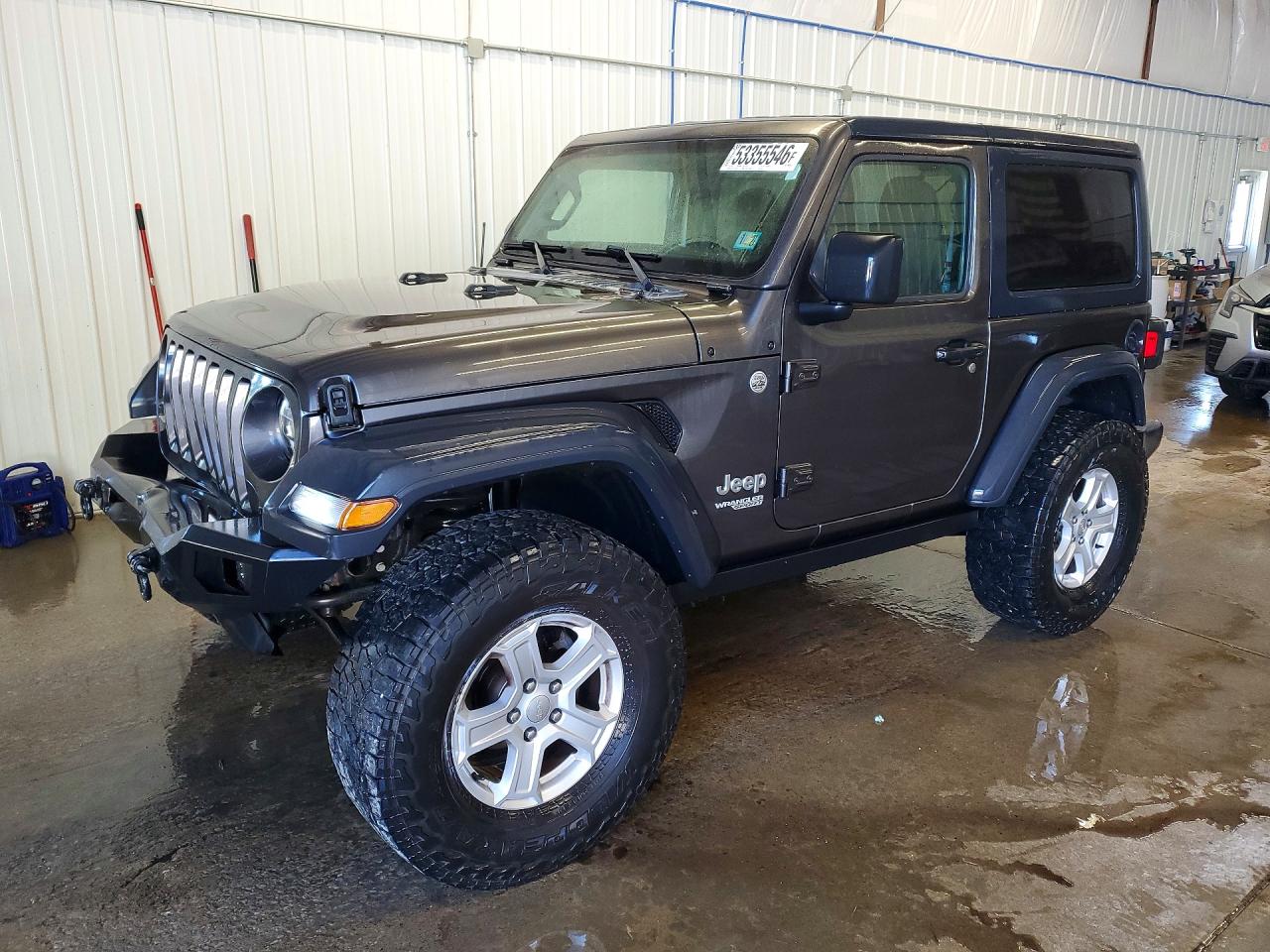 Salvage Jeep Wrangler Image