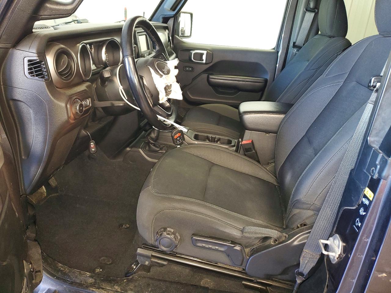 Jeep Wrangler Sport