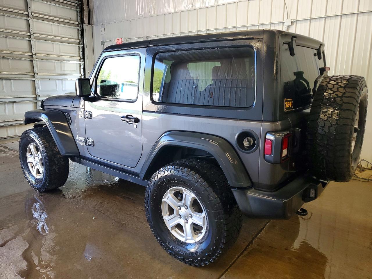 Jeep Wrangler Sport