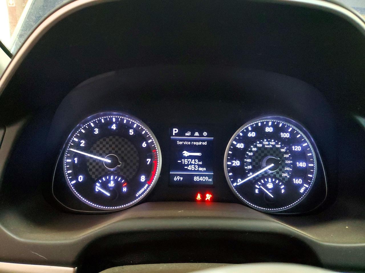 Hyundai ELANTRA Sel