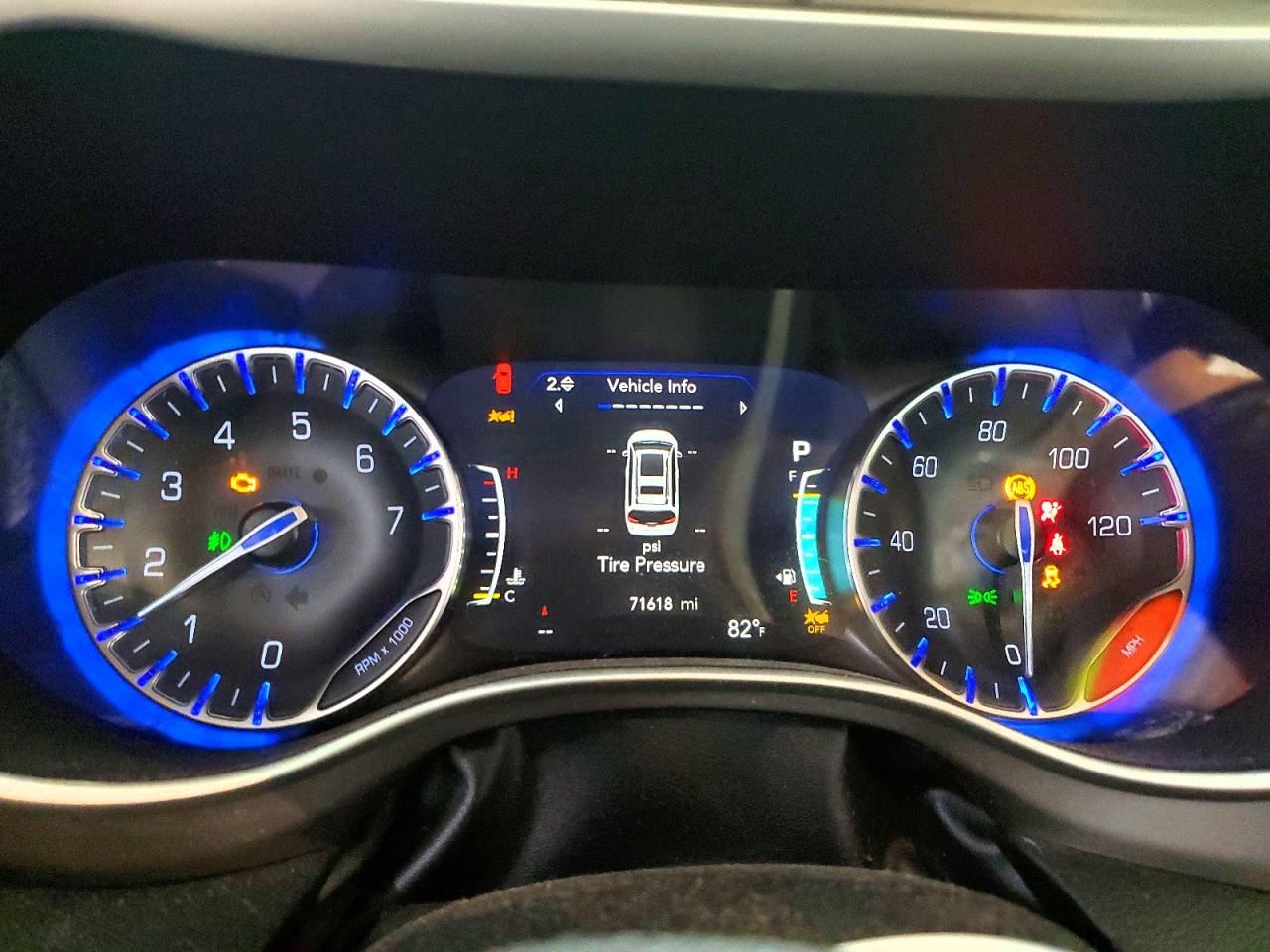 Chrysler Pacifica Touring L