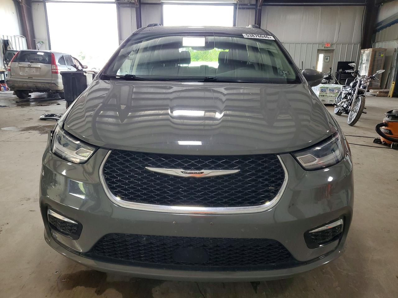 Chrysler Pacifica Touring L
