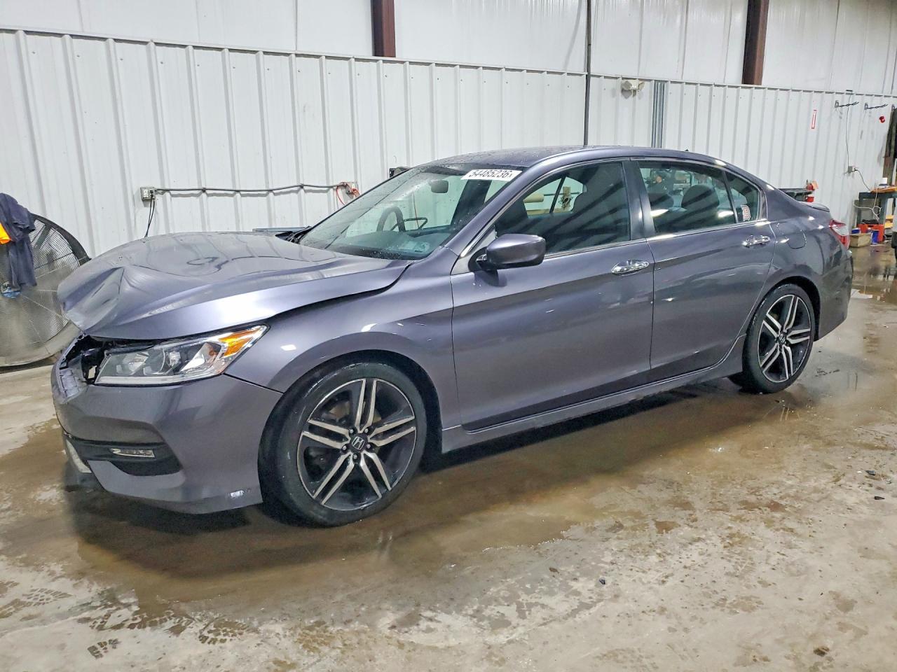 Salvage Honda Accord Image