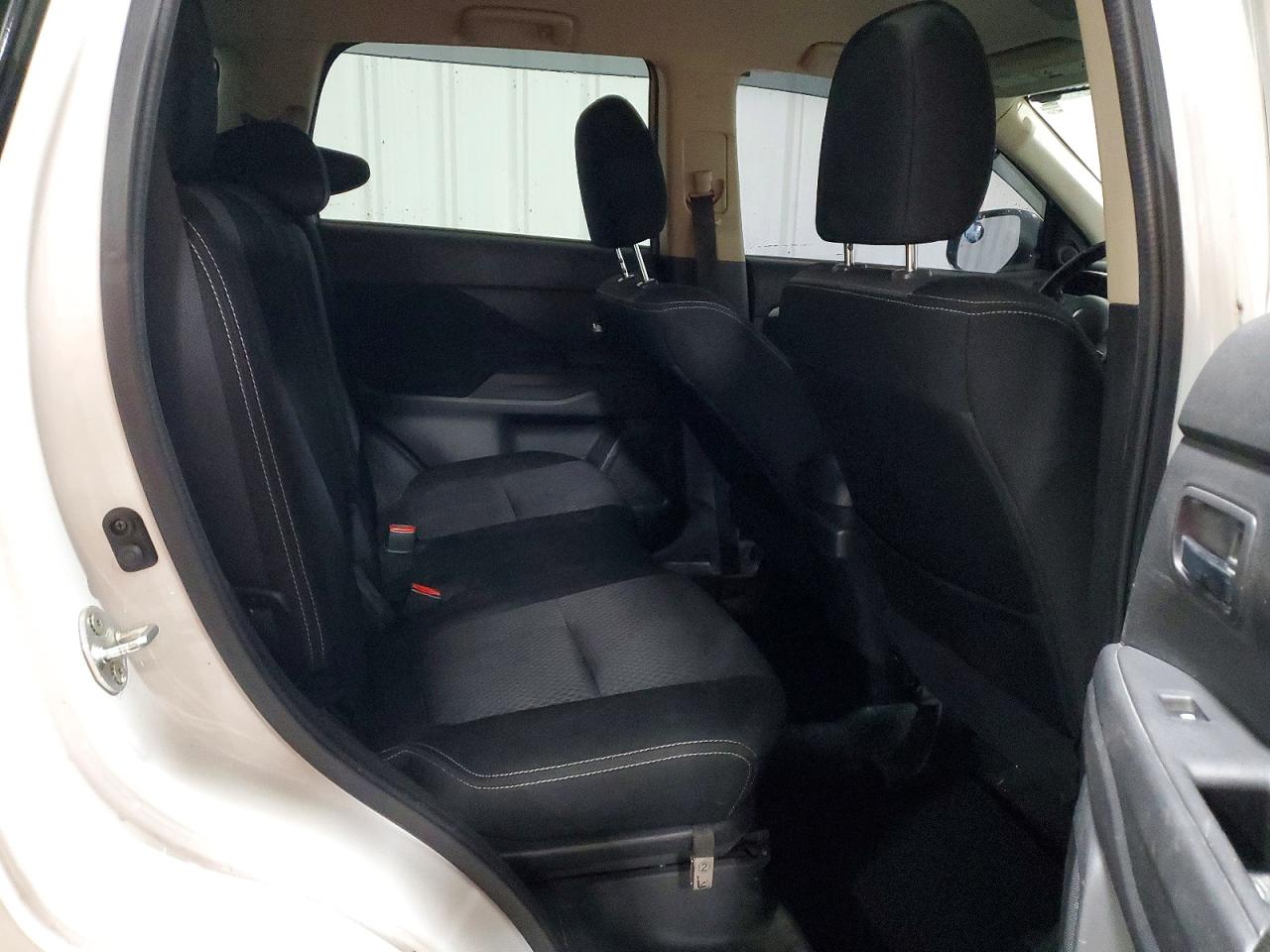Mitsubishi Outlander Se