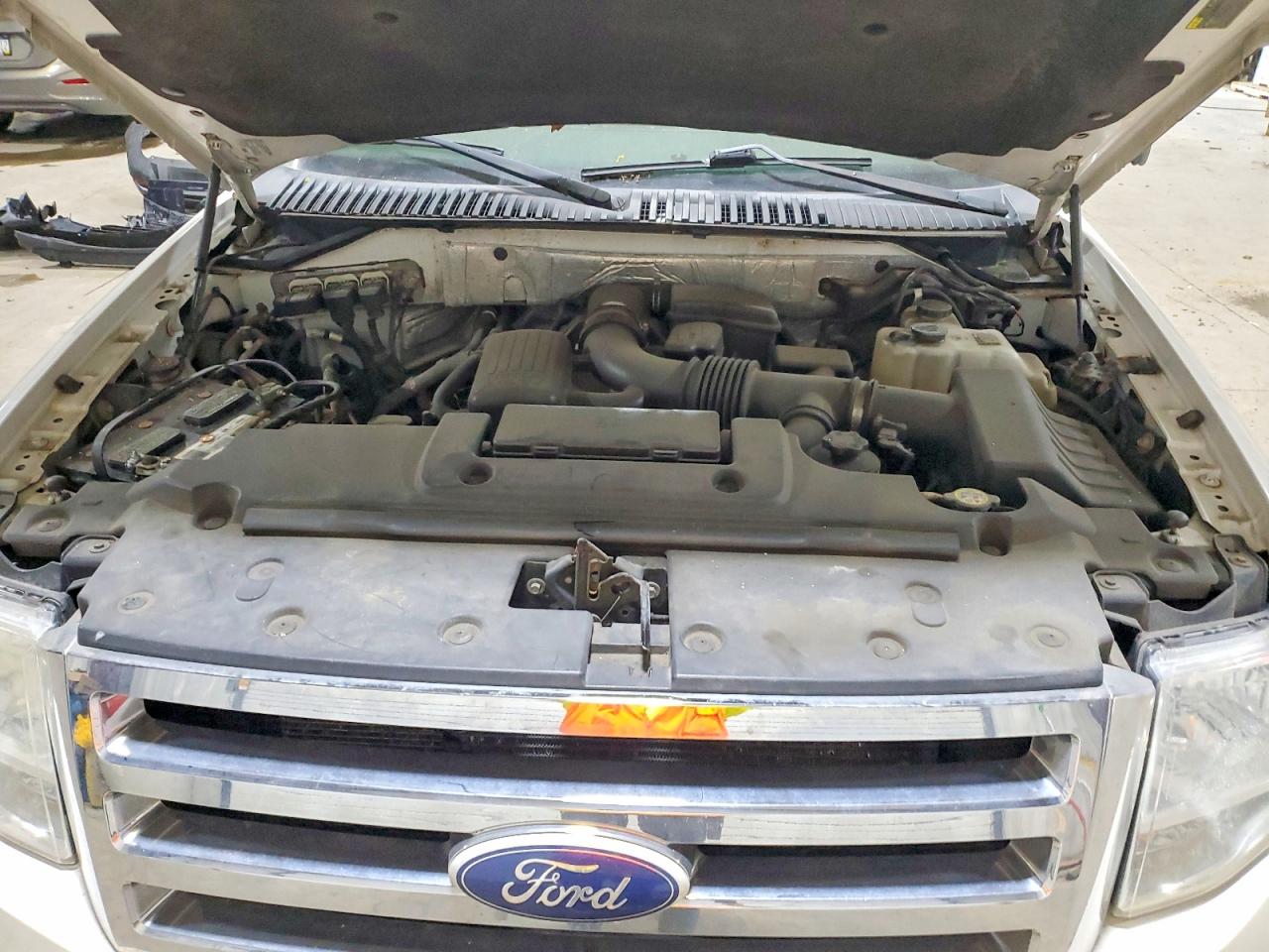 Ford Expedition El Xlt