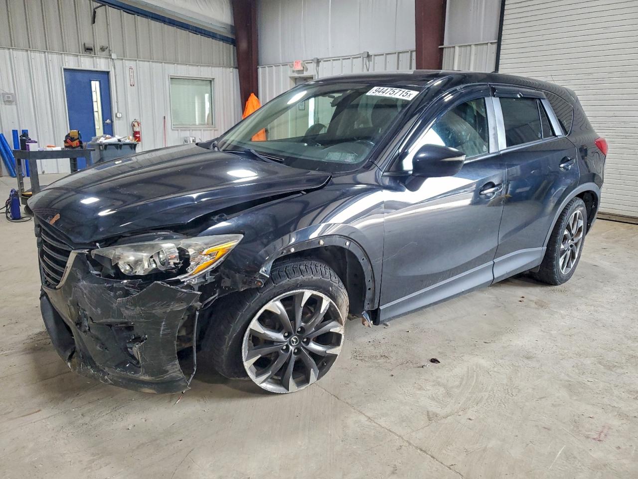Salvage Mazda Cx Image