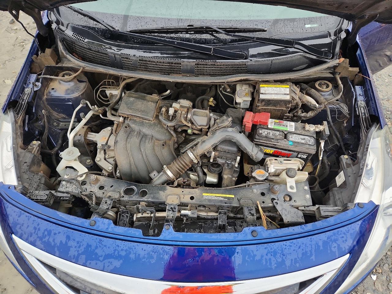 Nissan Versa Sv