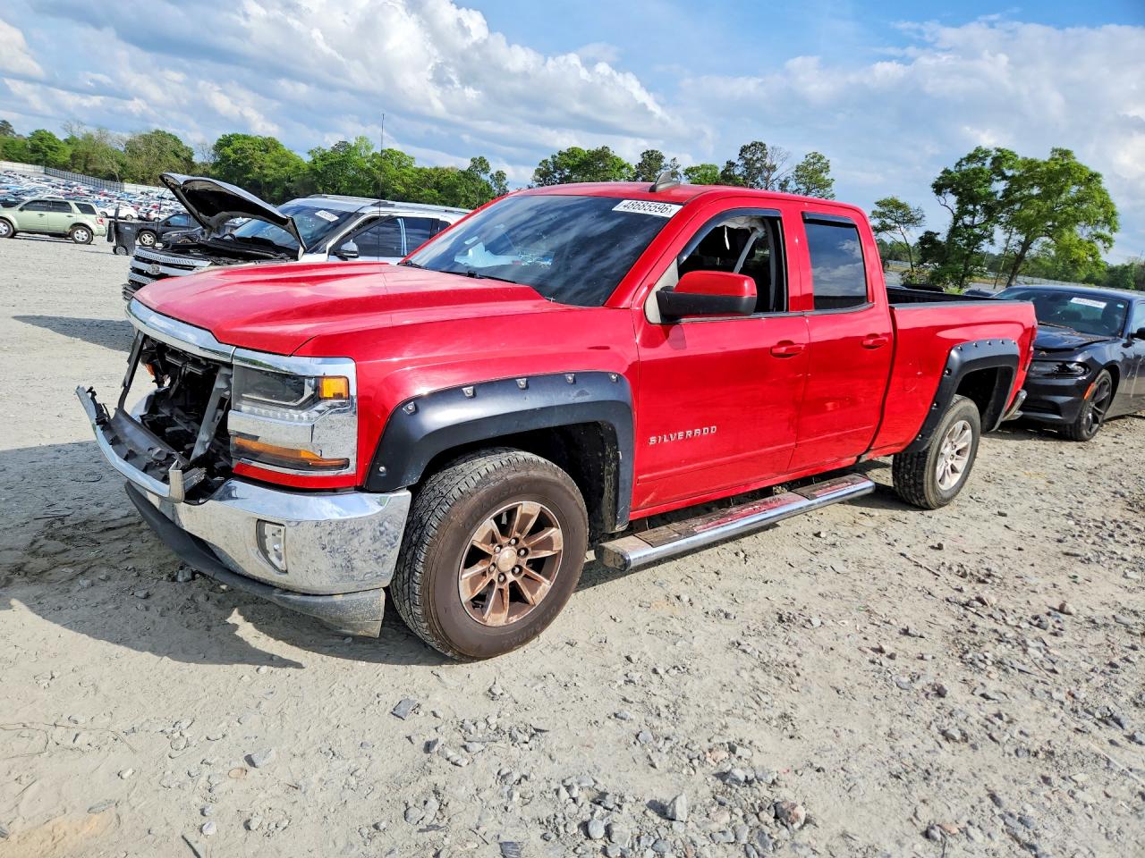 Salvage Chevrolet Silverado Image