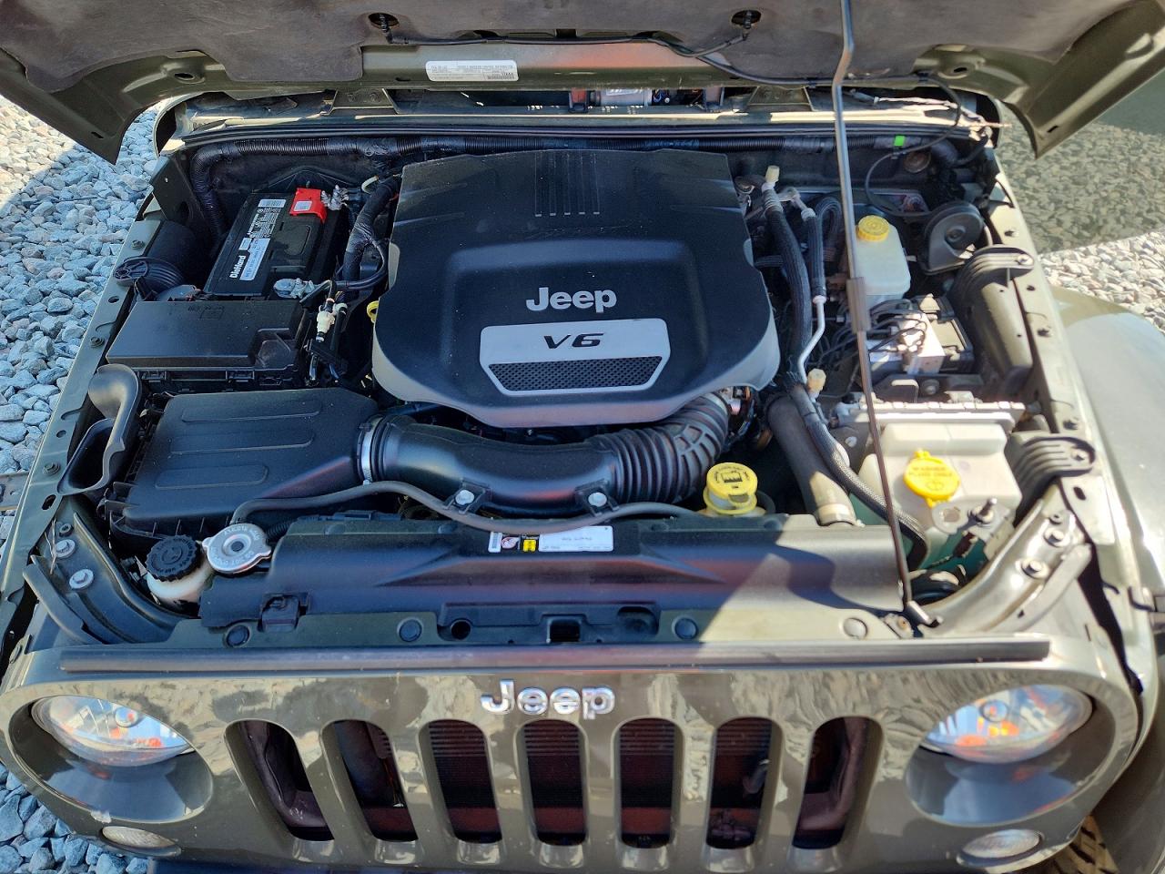 Jeep Wrangler Sahara