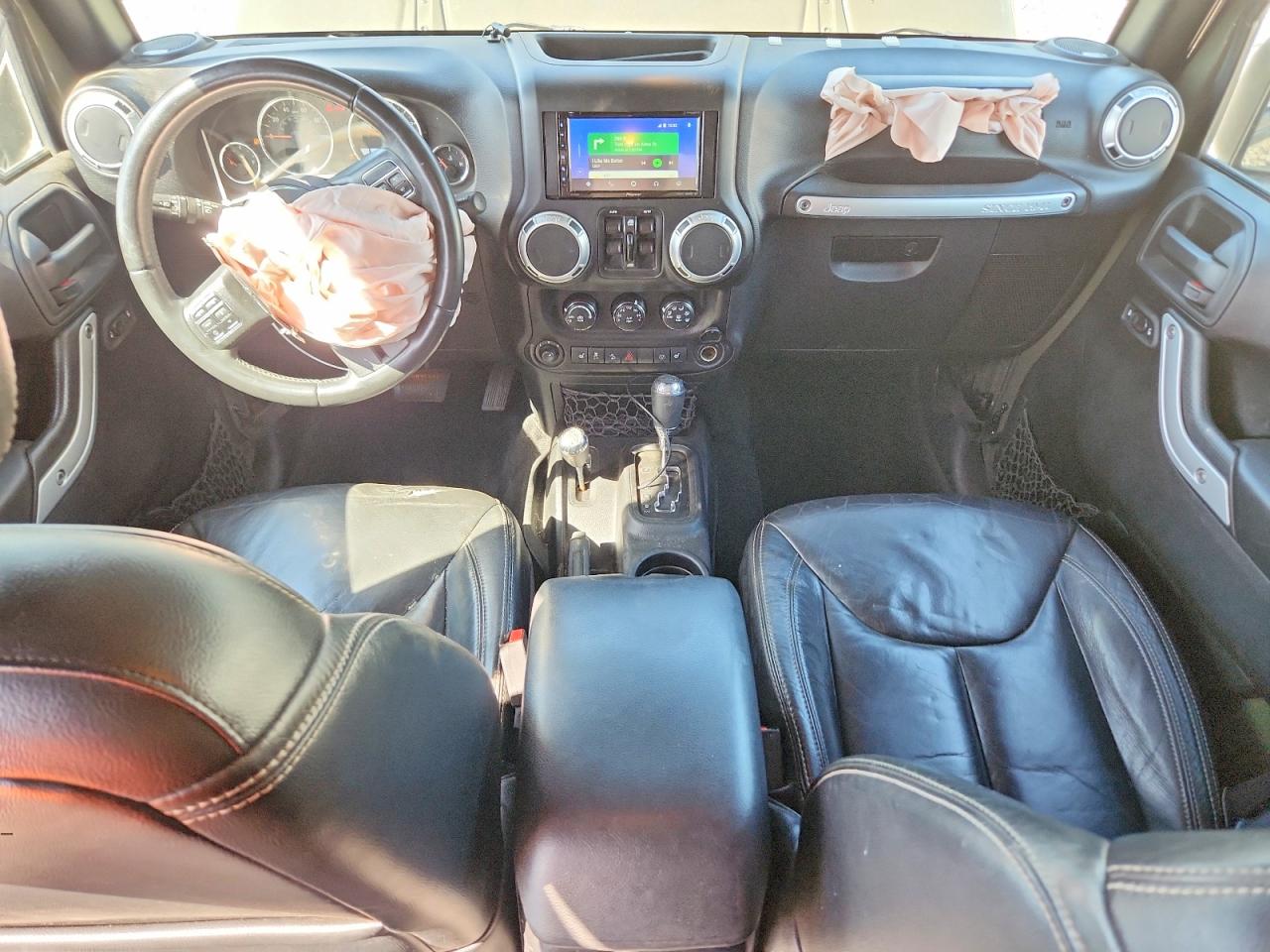 Jeep Wrangler Sahara