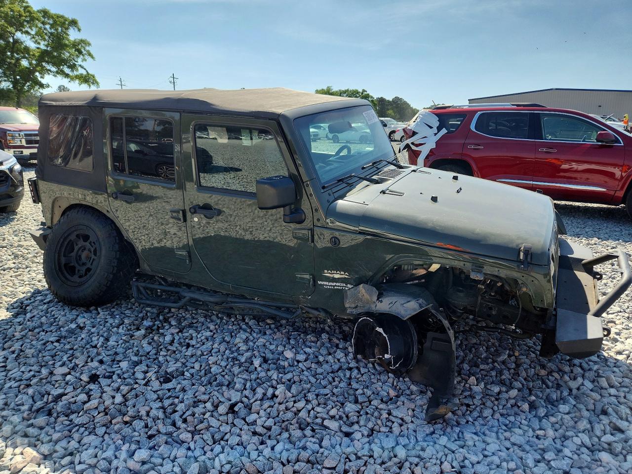 Jeep Wrangler Sahara