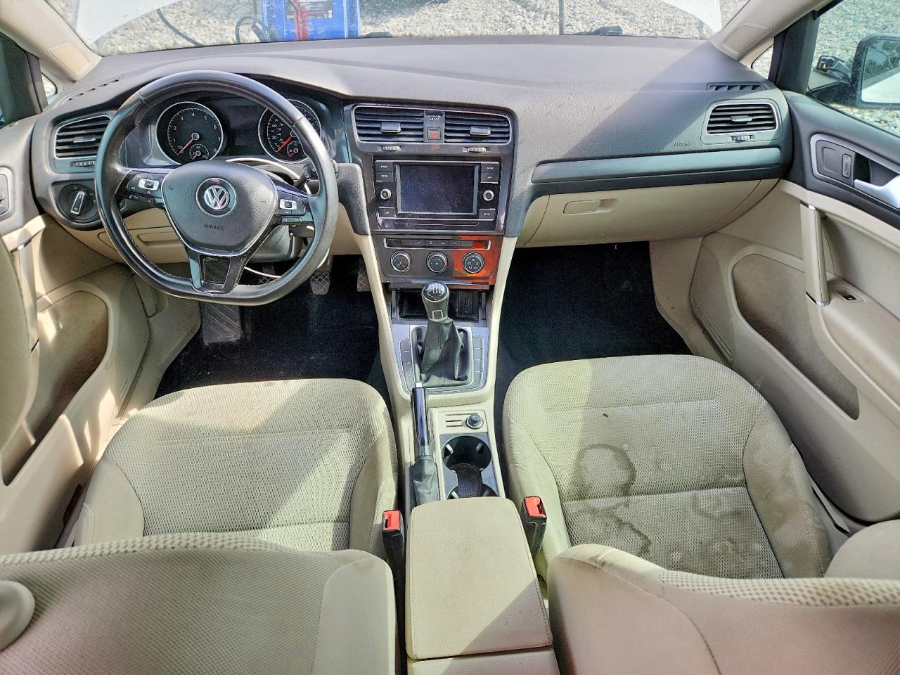 Volkswagen Golf S