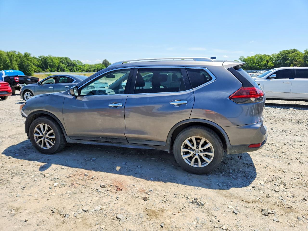 Nissan Rogue Sv