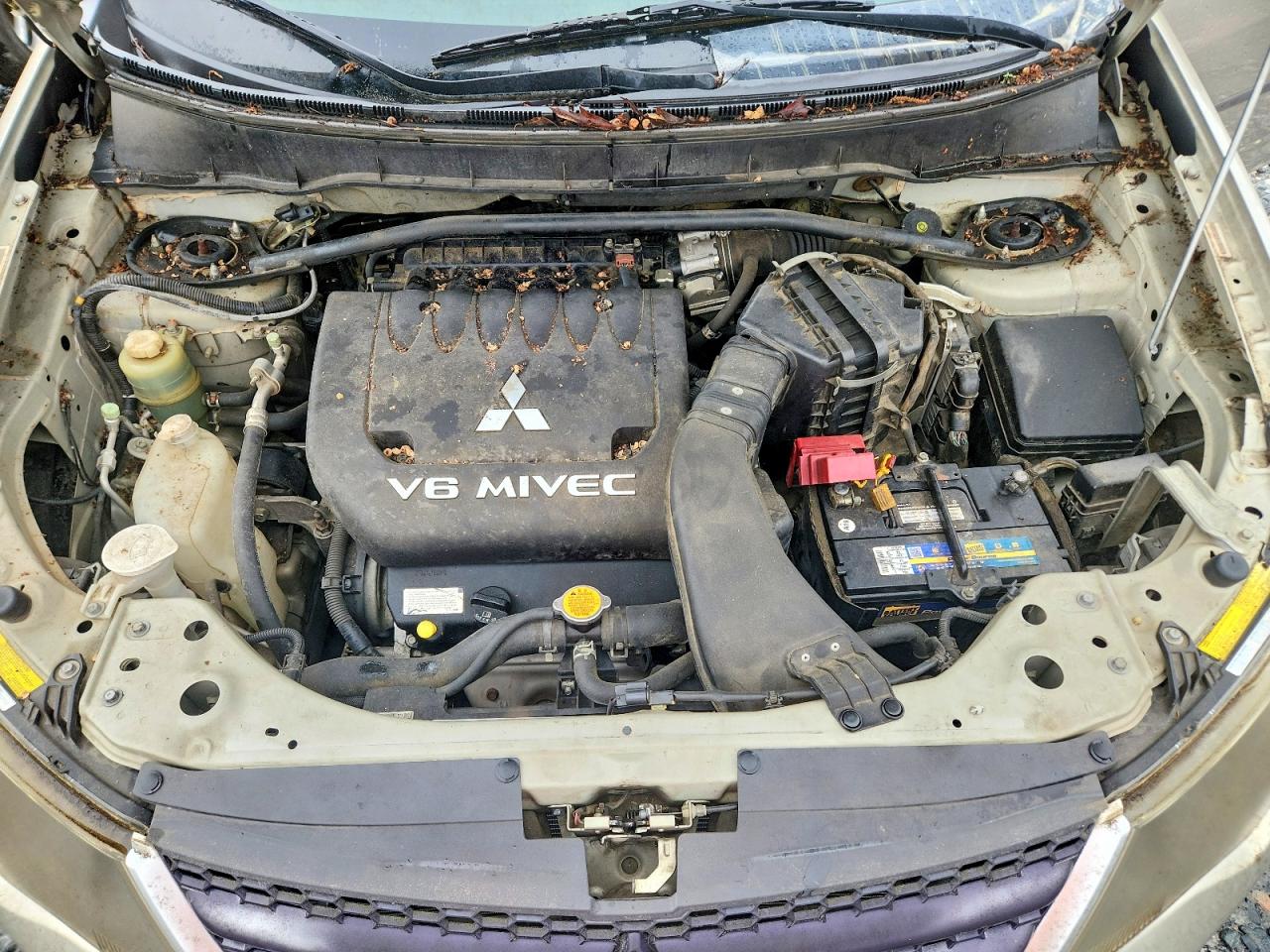 Mitsubishi Outlander Xls