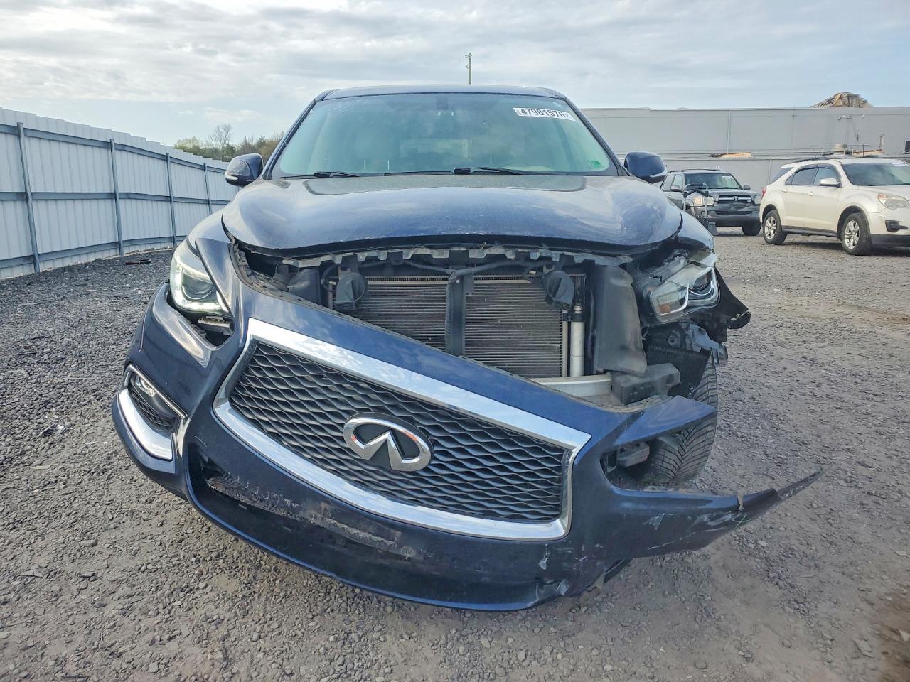 INFINITI Qx Base