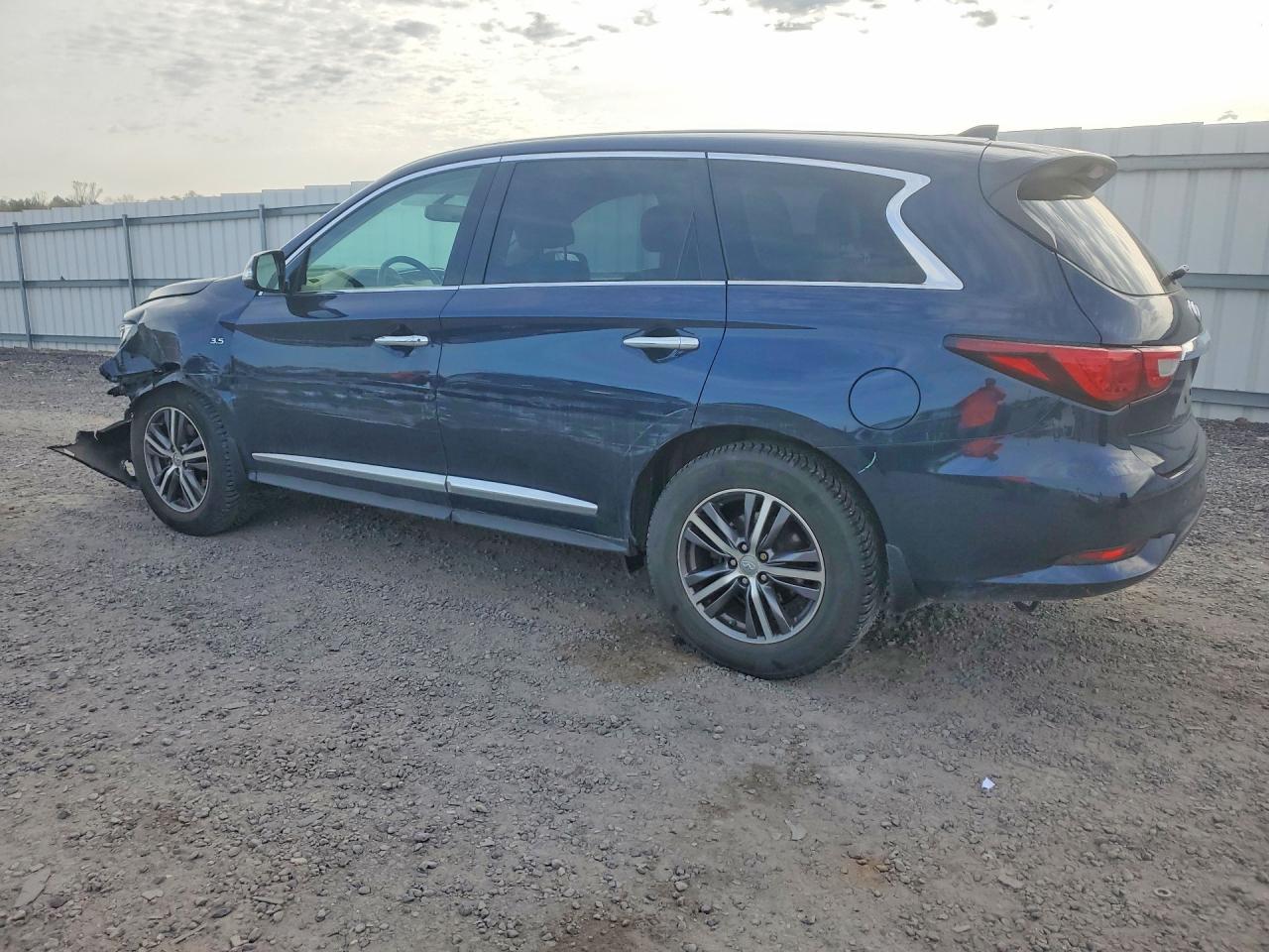 INFINITI Qx Base