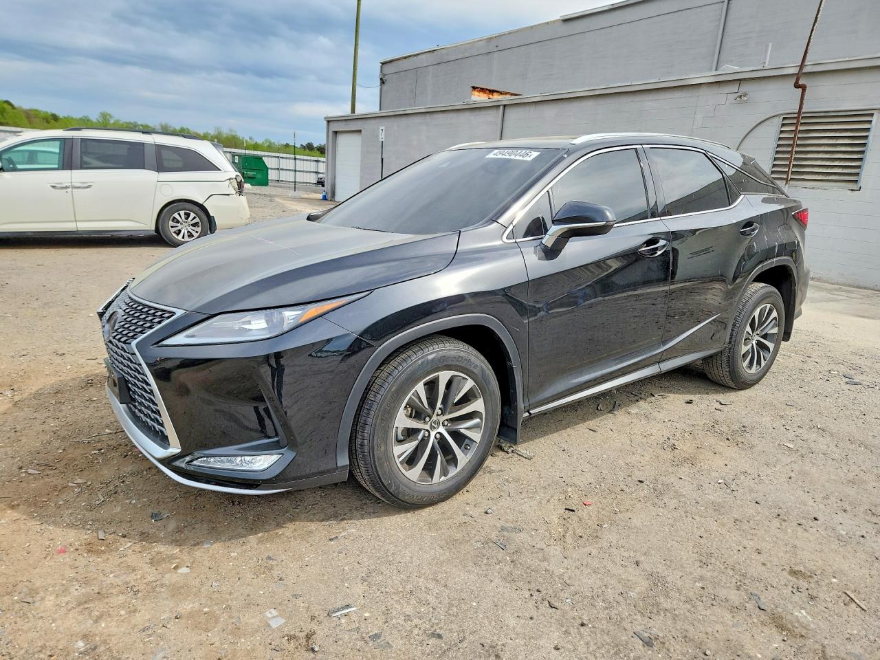Salvage Lexus RX Image