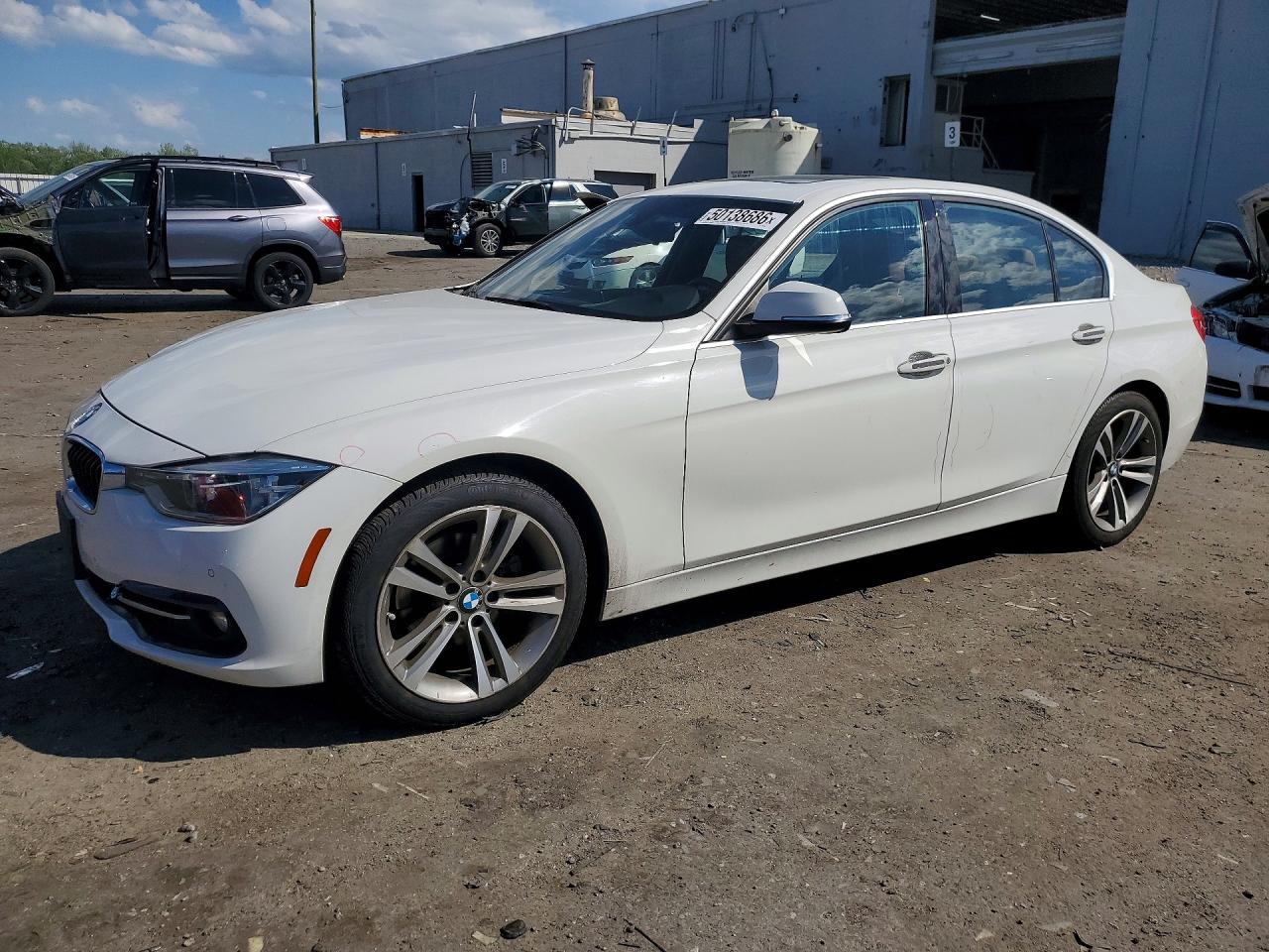 Salvage BMW 3 Series Image