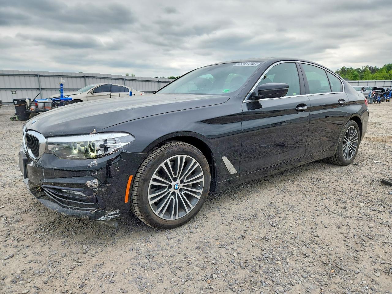 Salvage BMW 5 Series Image