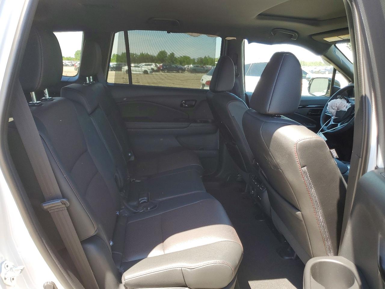 Honda Passport B Black Edition