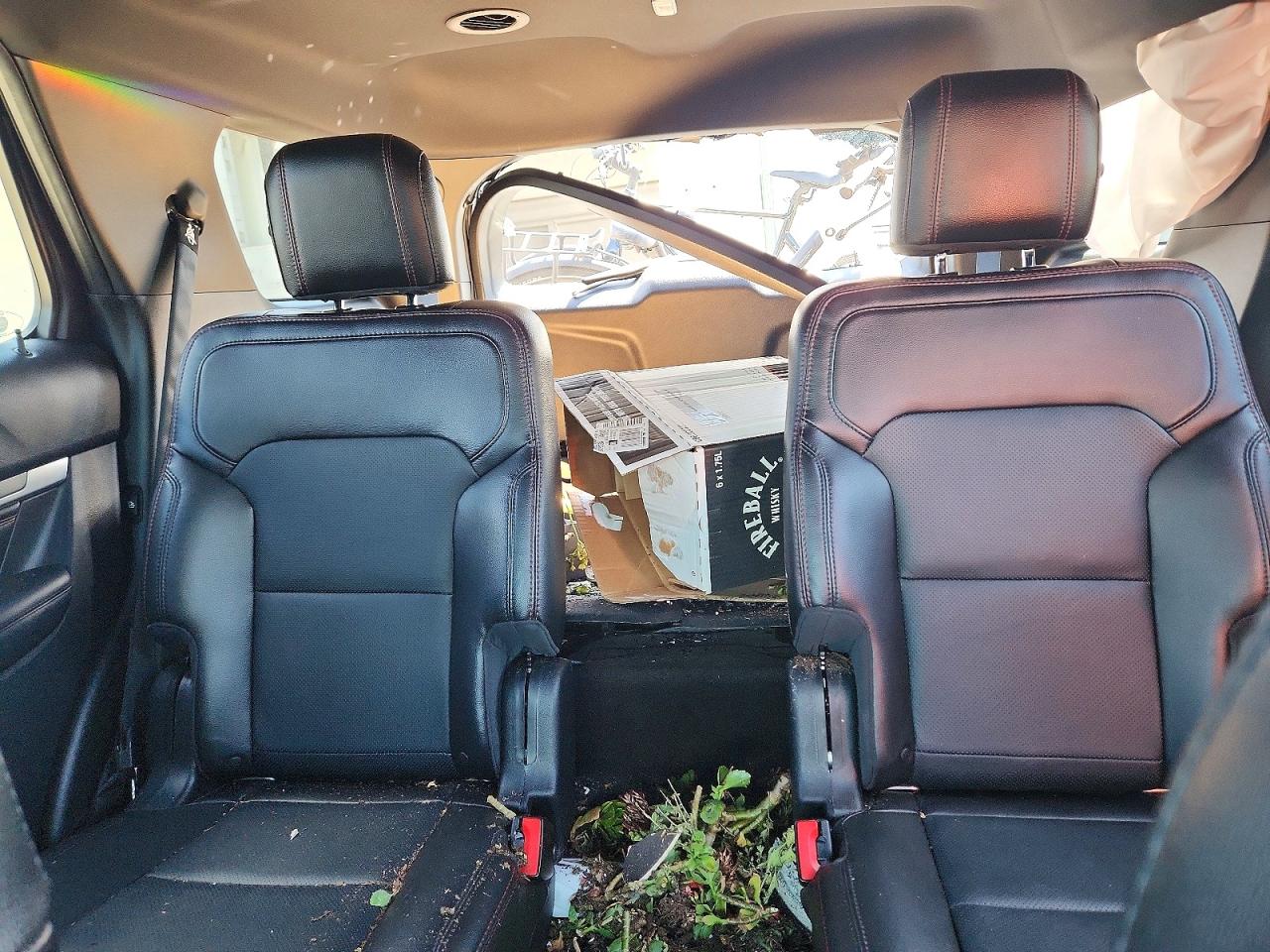 Ford Explorer Sport
