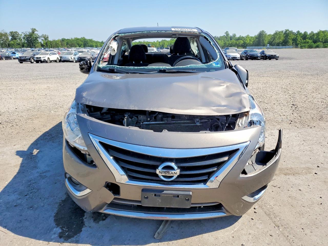 Nissan Versa 1.6 S