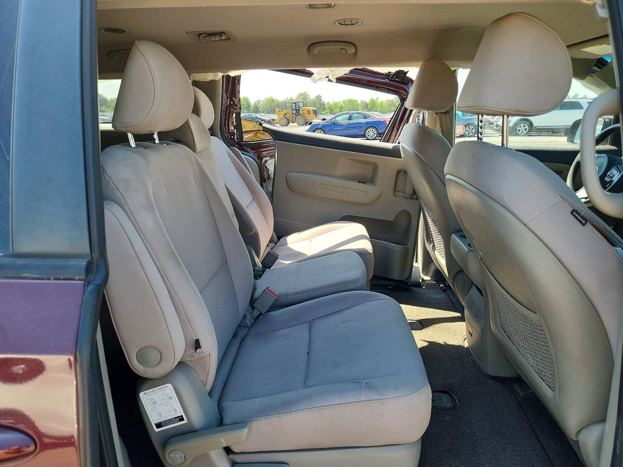 Kia Sedona Lx