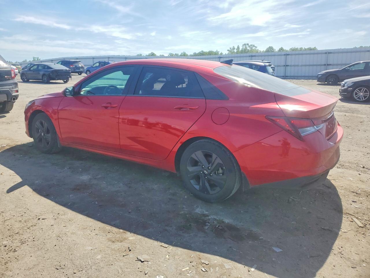 Hyundai ELANTRA Sel